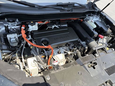 Used 2025 Honda CR-V Sport-L image 10