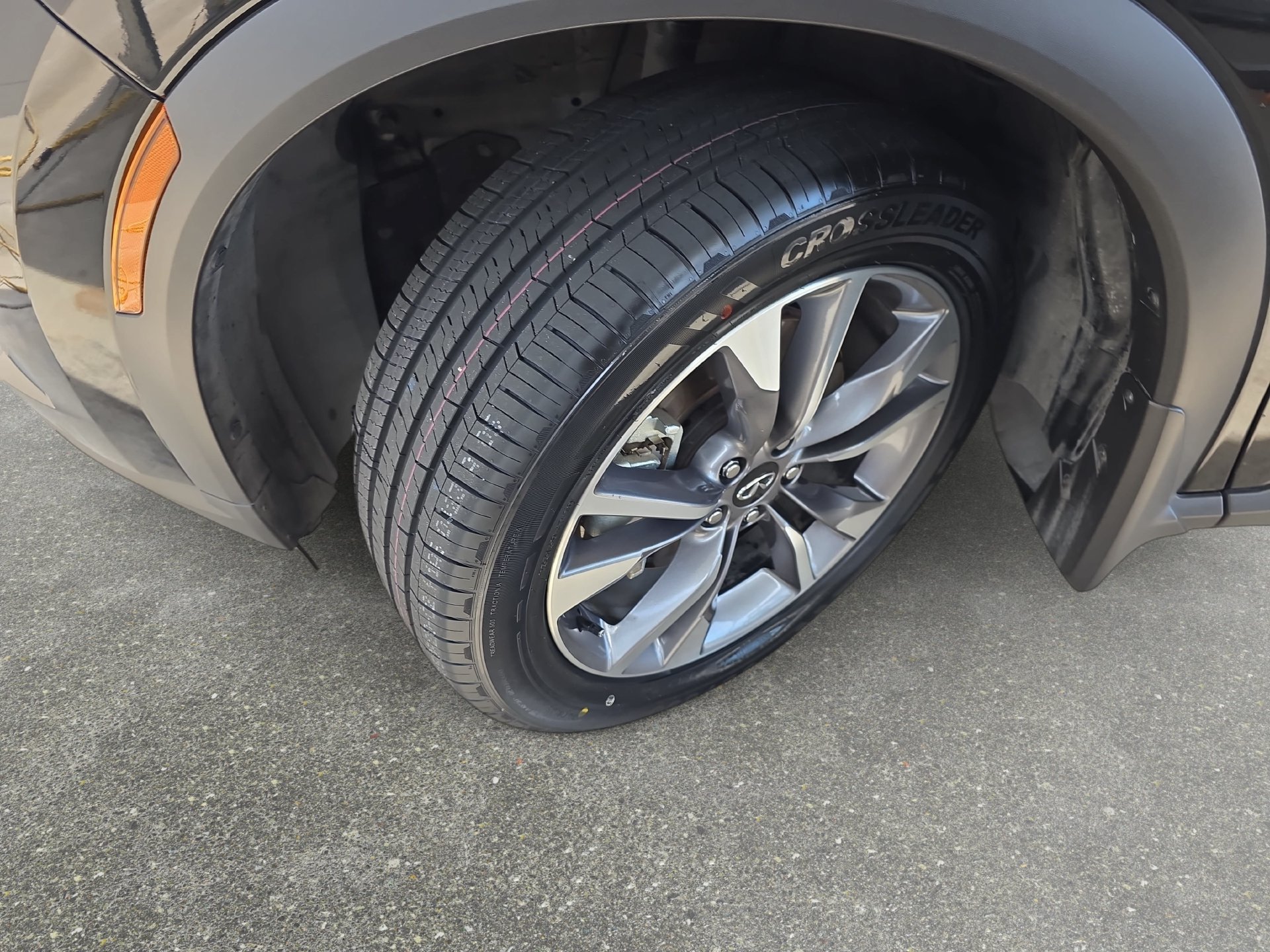 Certified 2024 INFINITI QX60 Luxe w/ Performance Audio Package FWD image 31