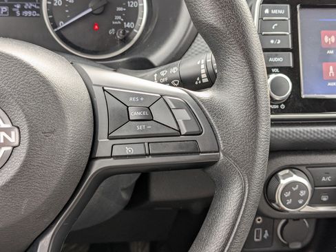 Used 2023 Nissan Kicks S image 20