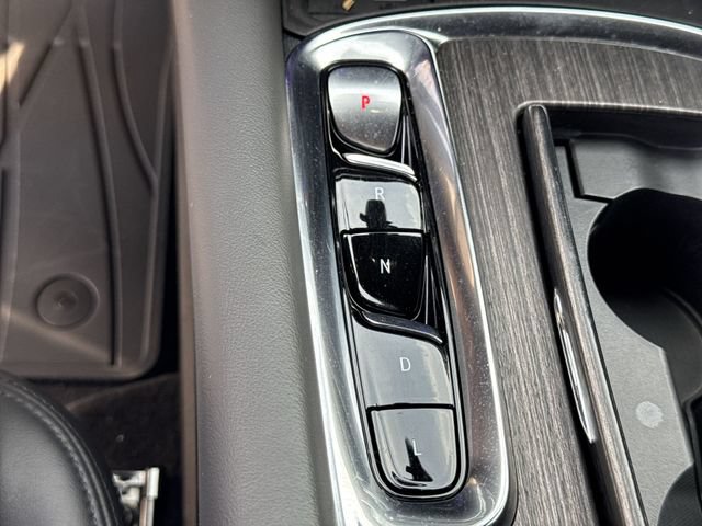 Used 2024 Buick Enclave Avenir w/ Avenir Technology Package FWD image 16