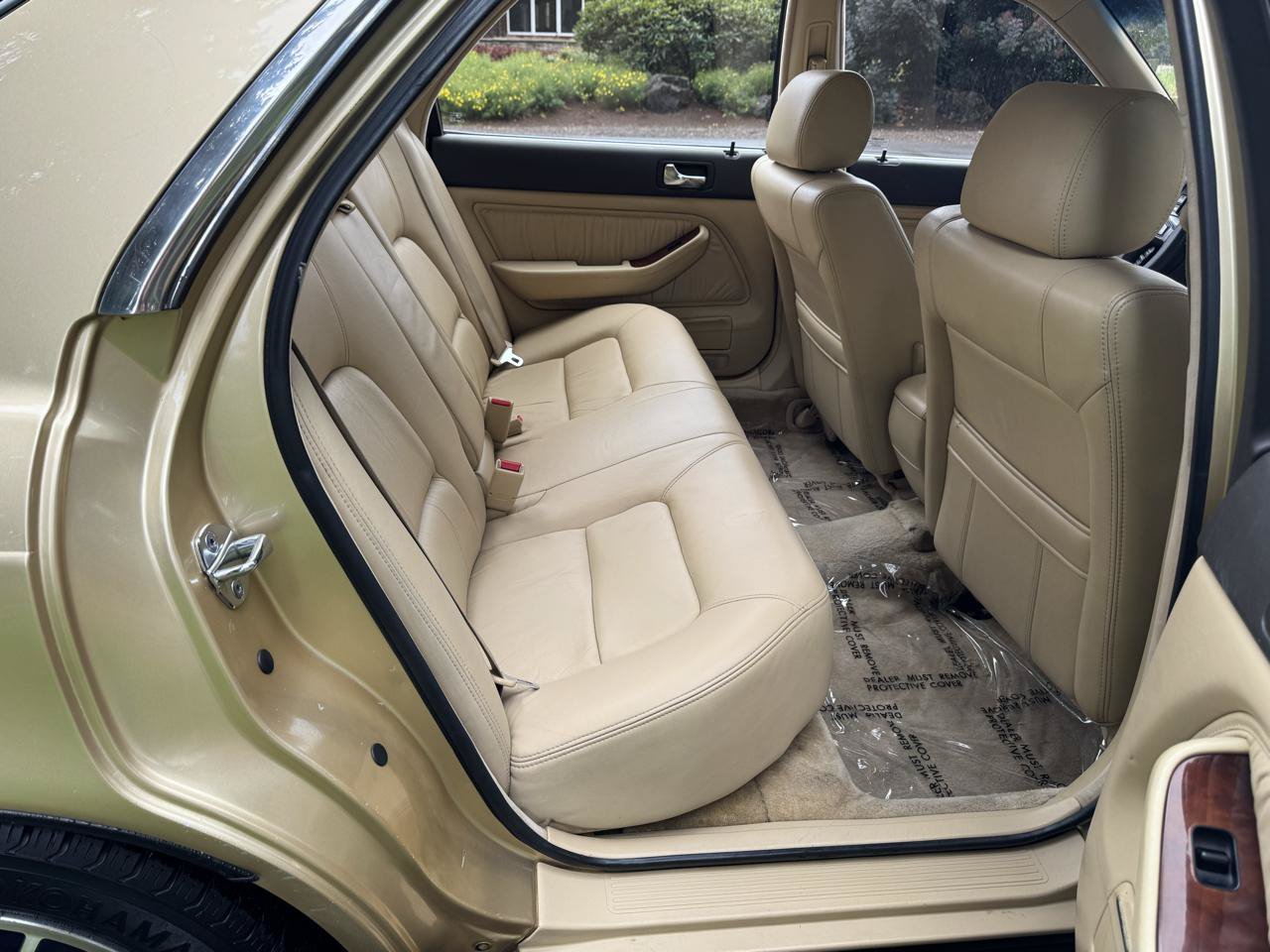 Used 1991 Acura Legend LS FWD image 12