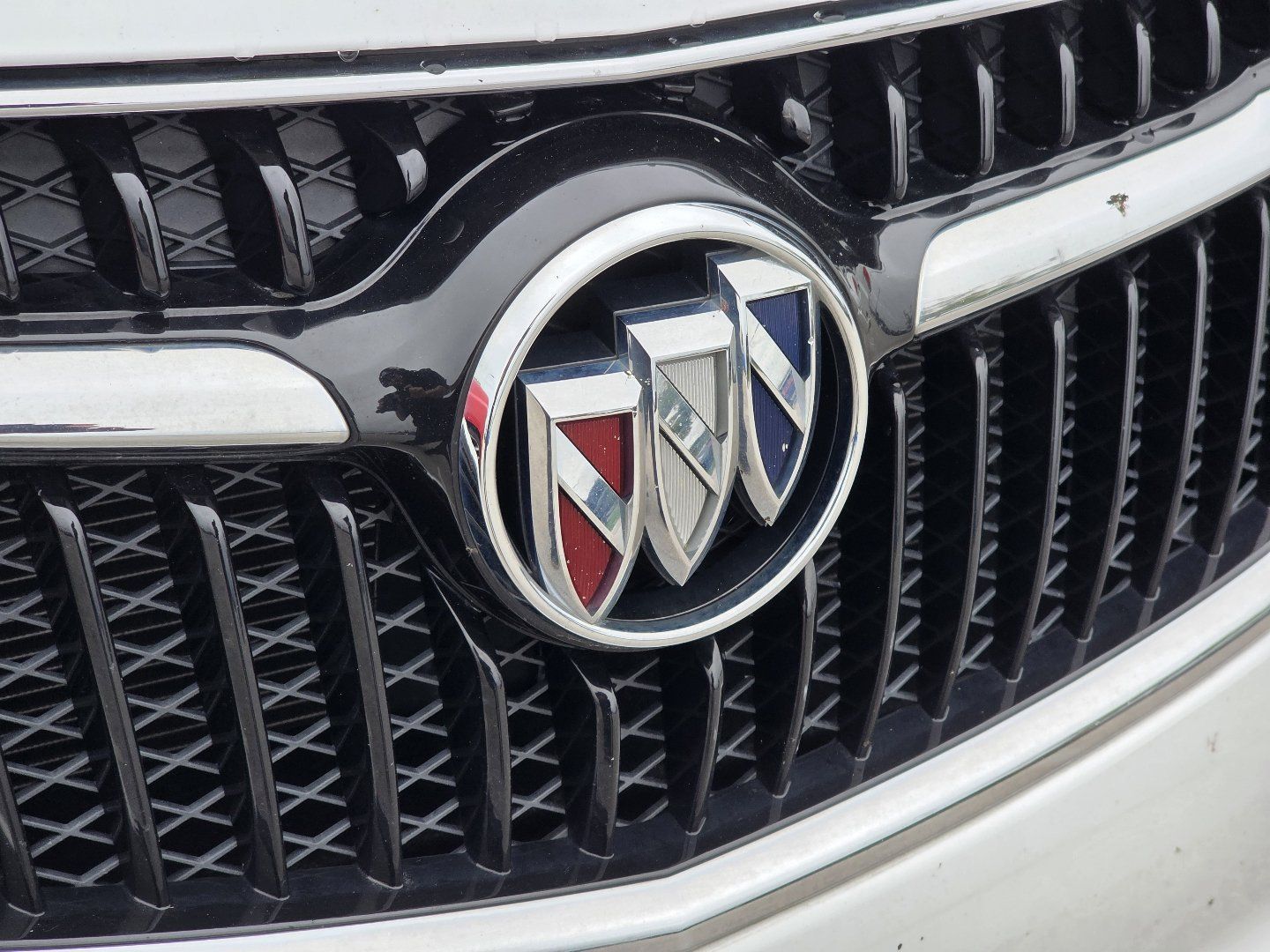 Used 2018 Buick Encore Preferred FWD image 5