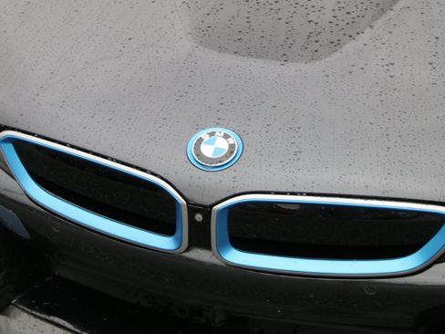 Used 2016 BMW i8 AWD/4WD image 12