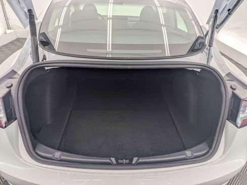 Used 2023 Tesla Model 3 Standard Range RWD image 29