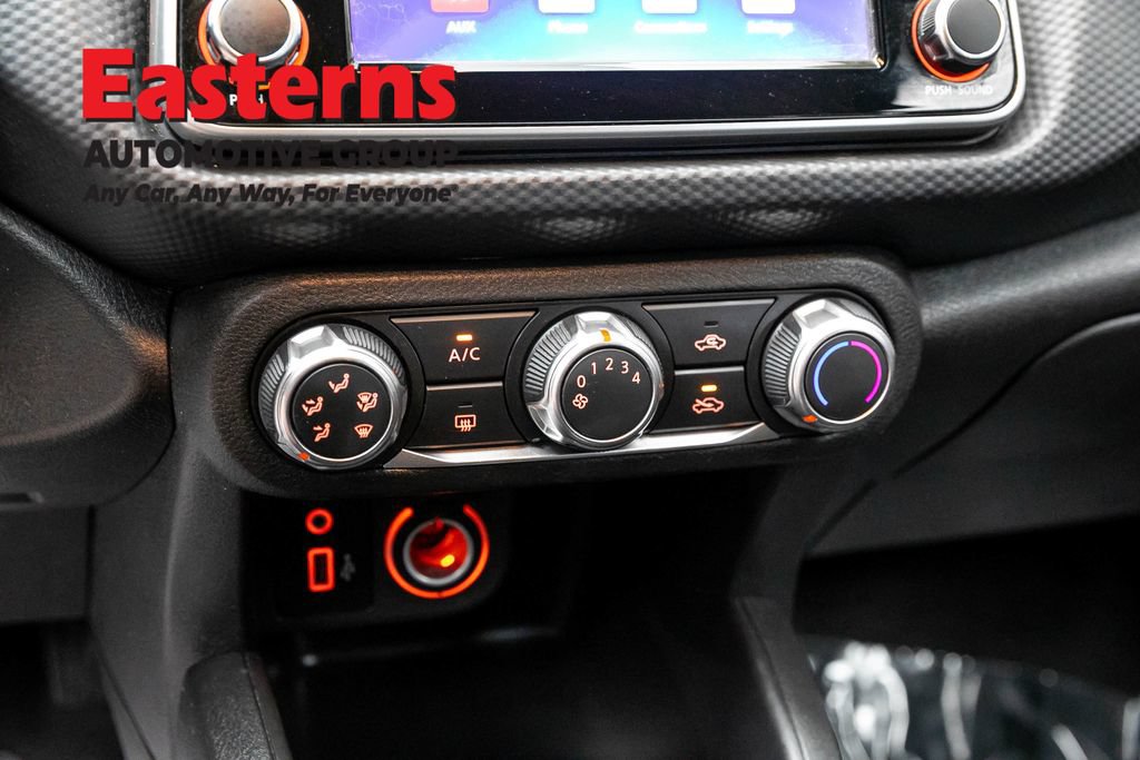 Used 2023 Nissan Kicks S FWD image 19