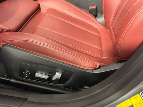 Used 2023 BMW i4 eDrive35 image 25