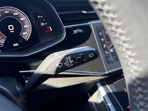 Used 2020 Audi Q8 Prestige w/ Prestige Package AWD/4WD image 57