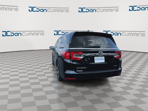 Used 2019 Honda Odyssey Elite image 7