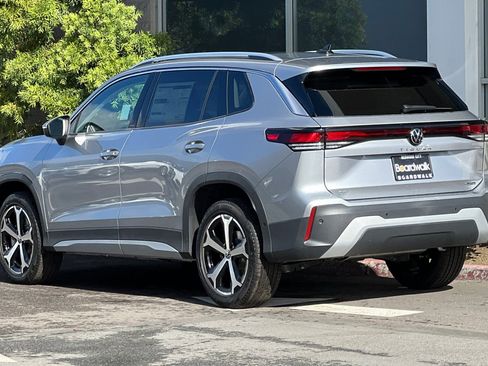 New 2026 Volkswagen Tiguan SE AWD/4WD image 6