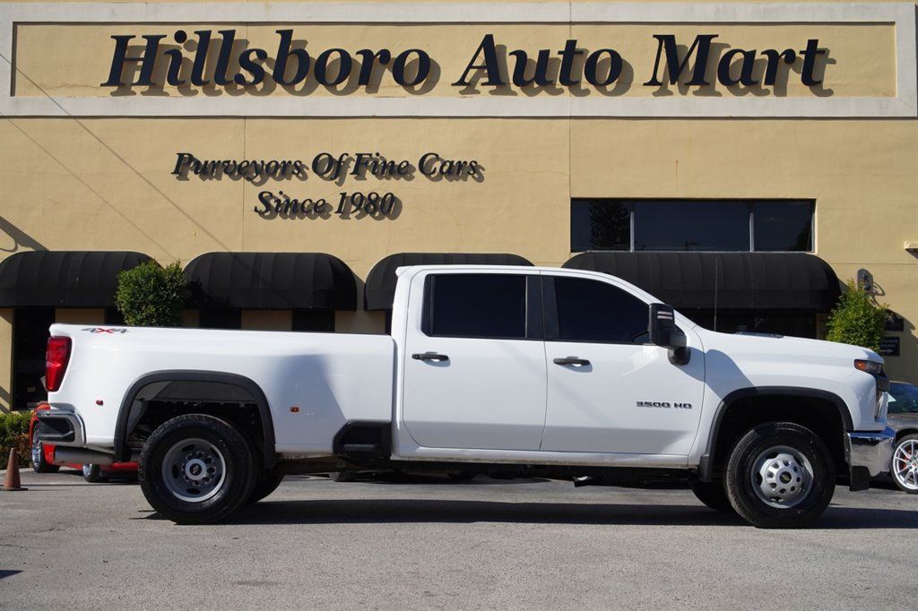Used 2020 Chevrolet Silverado 3500 W/T w/ WT Convenience Package AWD/4WD image 4