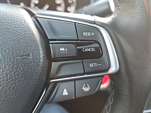 Used 2022 Honda Accord Sport image 28