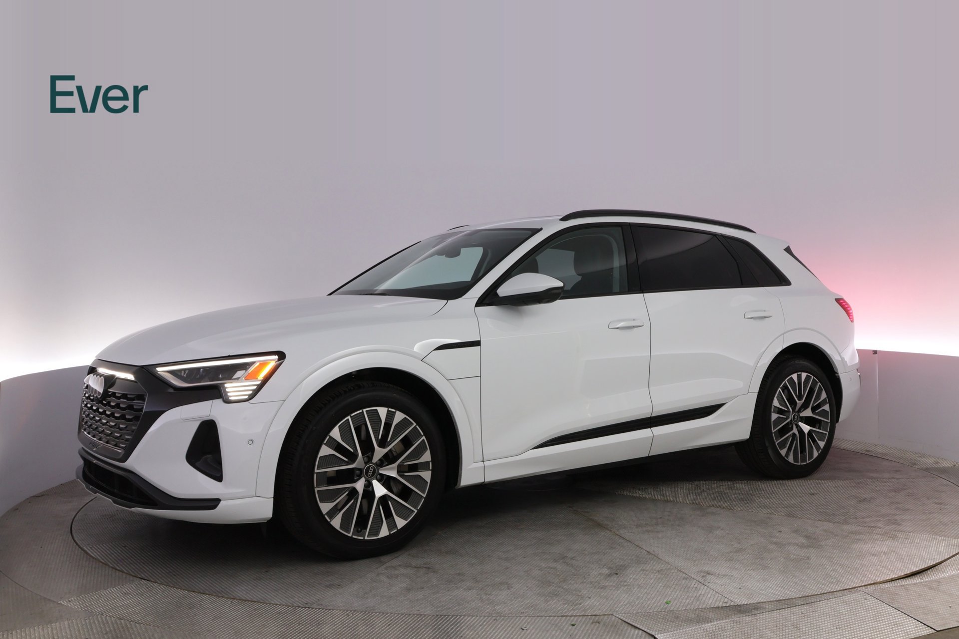 Used 2024 Audi Q8 e-tron Prestige w/ Prestige Package AWD/4WD image 18