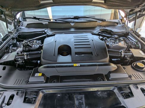 Used 2022 Land Rover Range Rover Sport HSE Silver Edition image 26