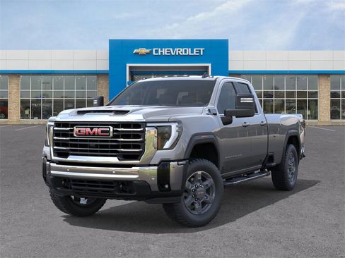 New 2026 GMC Sierra 2500 SLE w/ SLE Value Package; image 6
