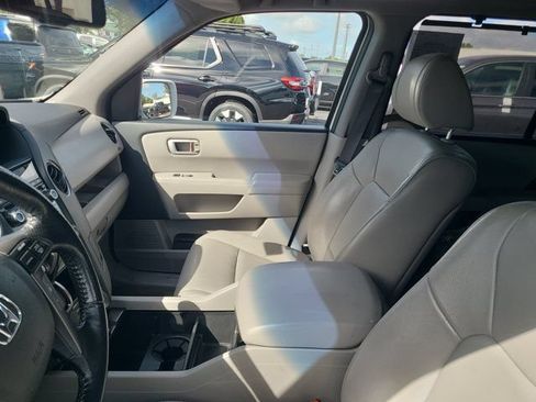 Used 2015 Honda Pilot Touring image 5