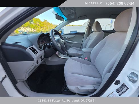 Used 2012 Toyota Corolla LE FWD image 12