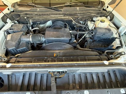 Used 2020 Chevrolet Silverado 2500 W/T w/ WT Safety Package AWD/4WD image 17
