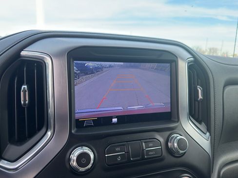 Used 2019 GMC Sierra 1500 Elevation image 21