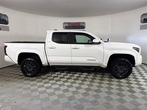 Used 2024 Toyota Tacoma SR5 image 2