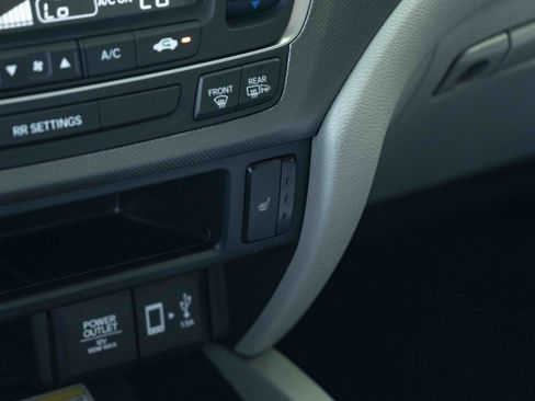 Used 2023 Honda Ridgeline RTL-E image 32