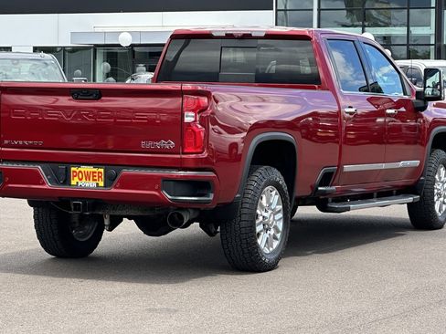 Used 2024 Chevrolet Silverado 3500 High Country w/ High Country Premium Package AWD/4WD image 4