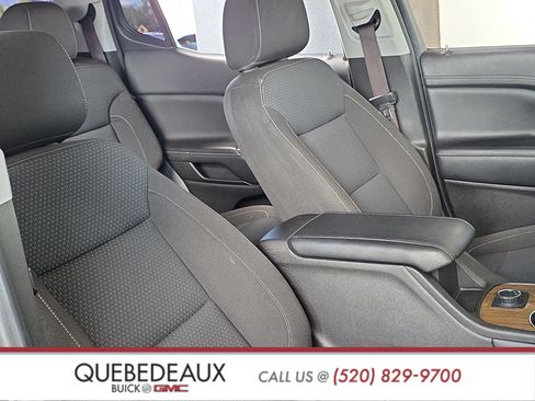Used 2023 GMC Acadia SLE FWD image 26