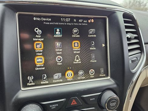 Used 2016 Jeep Grand Cherokee Limited w/ Luxury Group II image 54