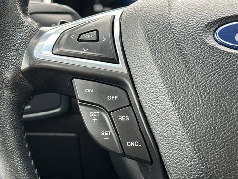 Used 2018 Ford Edge SEL w/ Equipment Group 201A FWD image 23