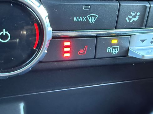 Used 2022 Ford F150 XLT w/ Equipment Group 302A High AWD/4WD image 10