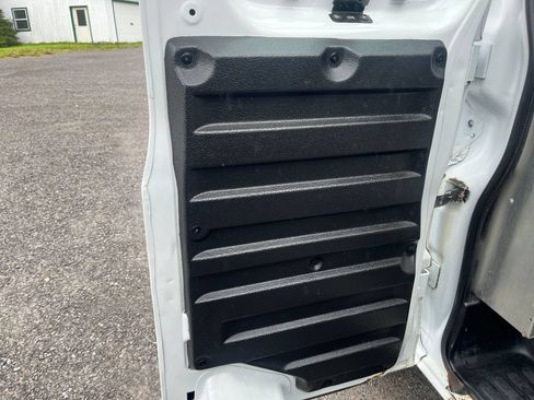 Used 2020 Chevrolet Express 2500 w/ Driver Convenience Package RWD image 33