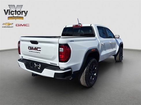 Used 2025 GMC Canyon Elevation image 6