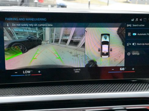 Used 2023 BMW M3 Competition w/ M Carbon Exterior Package image 33