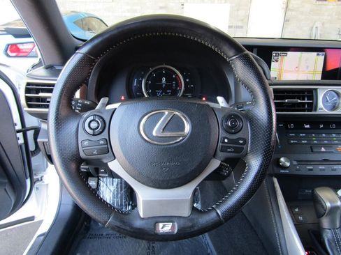 Used 2016 Lexus IS 200t image 14