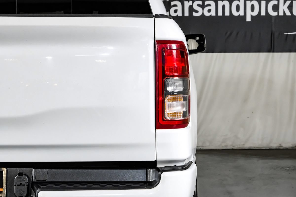 Used 2020 RAM 1500 Big Horn RWD image 42