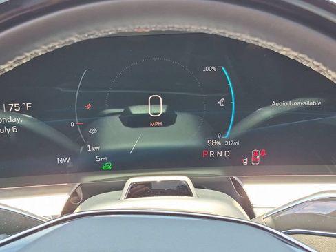 New 2026 Cadillac Lyriq Luxury AWD/4WD image 16