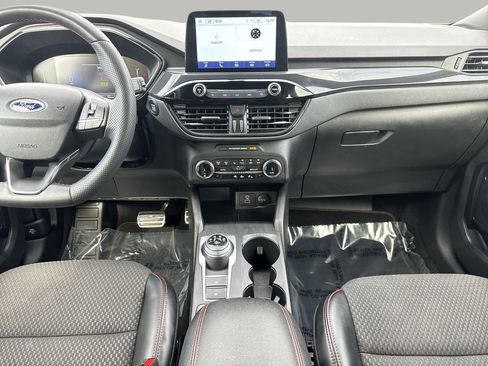 Certified 2023 Ford Escape ST-Line w/ Cold Weather Package image 9