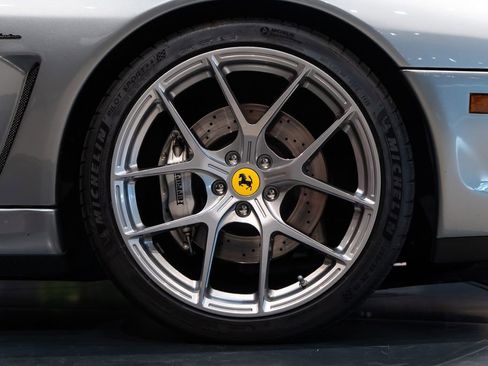 Used 2001 Ferrari 550 Maranello Coupe RWD image 15