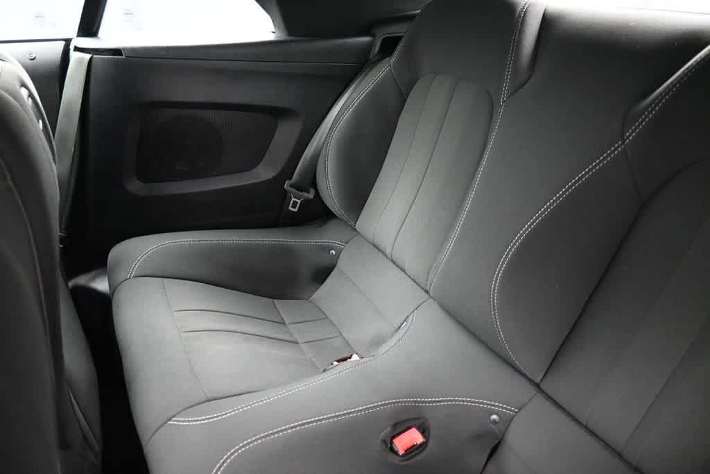 Used 2019 Ford Mustang Convertible RWD image 22