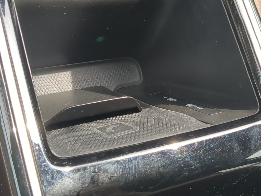Certified 2023 Volkswagen ID.4 Pro AWD/4WD image 24