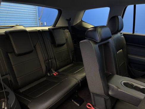 Used 2023 Volkswagen Atlas SEL AWD/4WD image 28