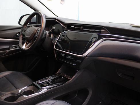 Used 2022 Chevrolet Bolt EUV Premier image 31