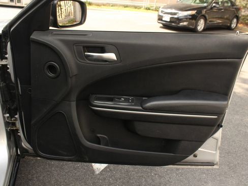 Used 2019 Dodge Charger Police AWD/4WD image 26