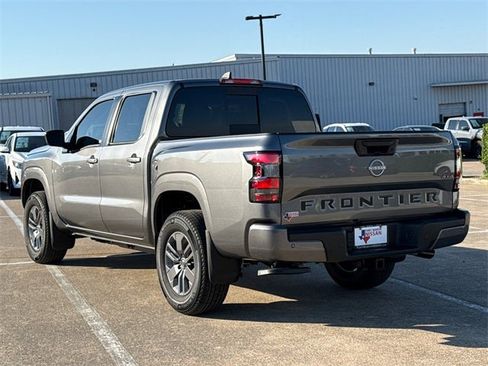New 2026 Nissan Frontier SV image 7