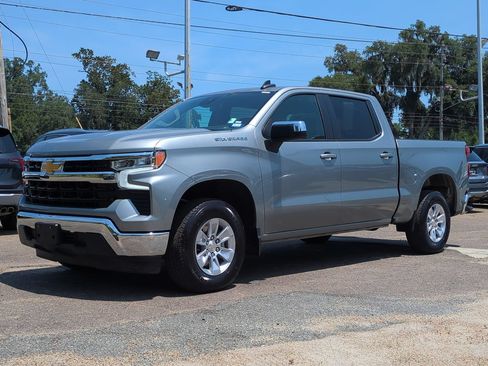 Used 2026 Chevrolet Silverado 1500 LT RWD image 2