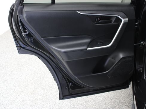 Used 2023 Toyota RAV4 LE FWD image 22