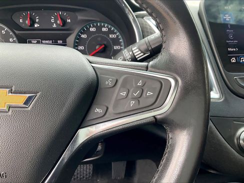 Used 2021 Chevrolet Malibu LT w/ Redline Edition FWD image 22