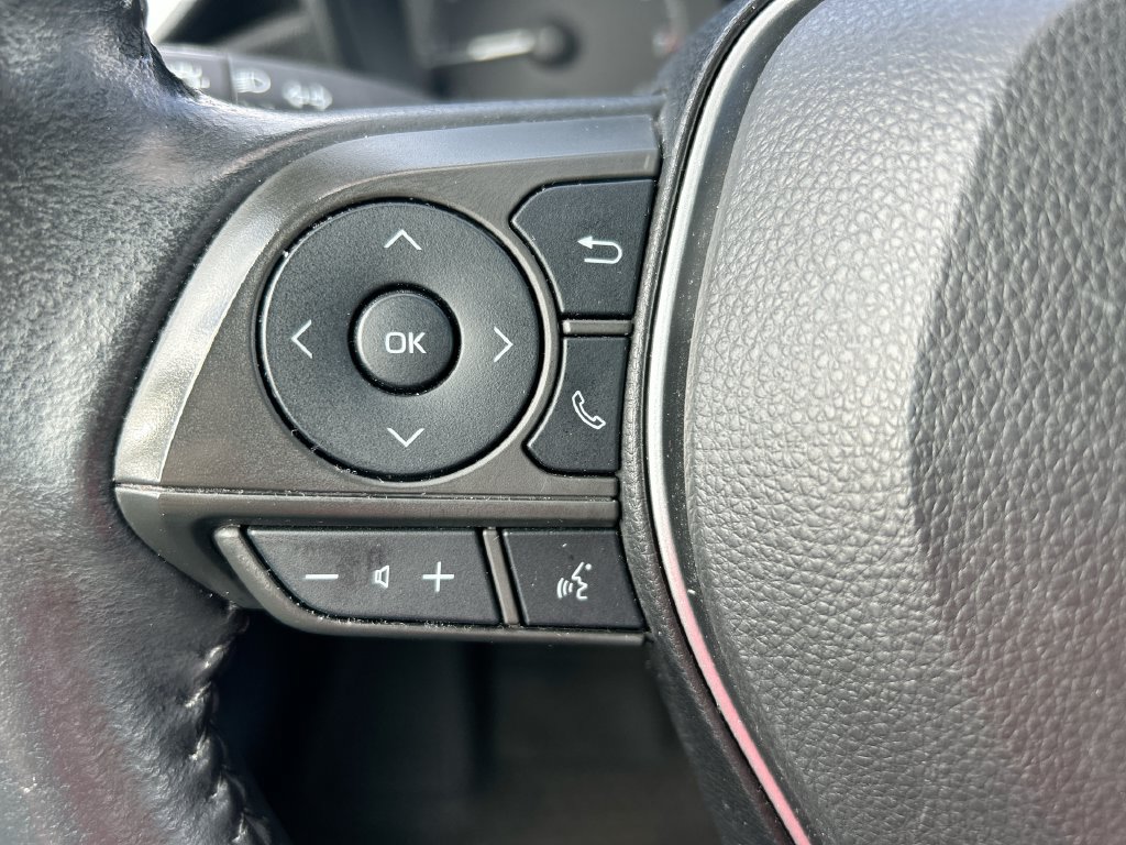 Used 2023 Toyota Corolla SE FWD image 15