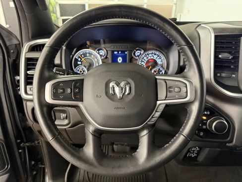 Used 2022 RAM 1500 Big Horn w/ Trailer Tow Group AWD/4WD image 18