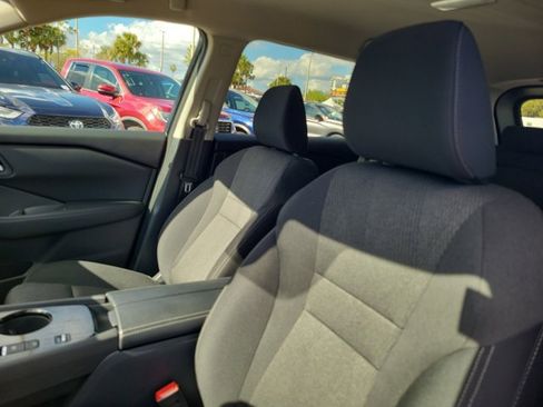 Certified 2026 Nissan Rogue SV image 20