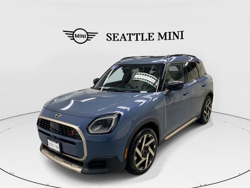 Certified 2025 MINI Cooper Countryman S w/ Comfort Package Max image 1
